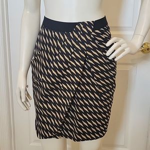 Anthropologie FEI tan and black skirt size 6
